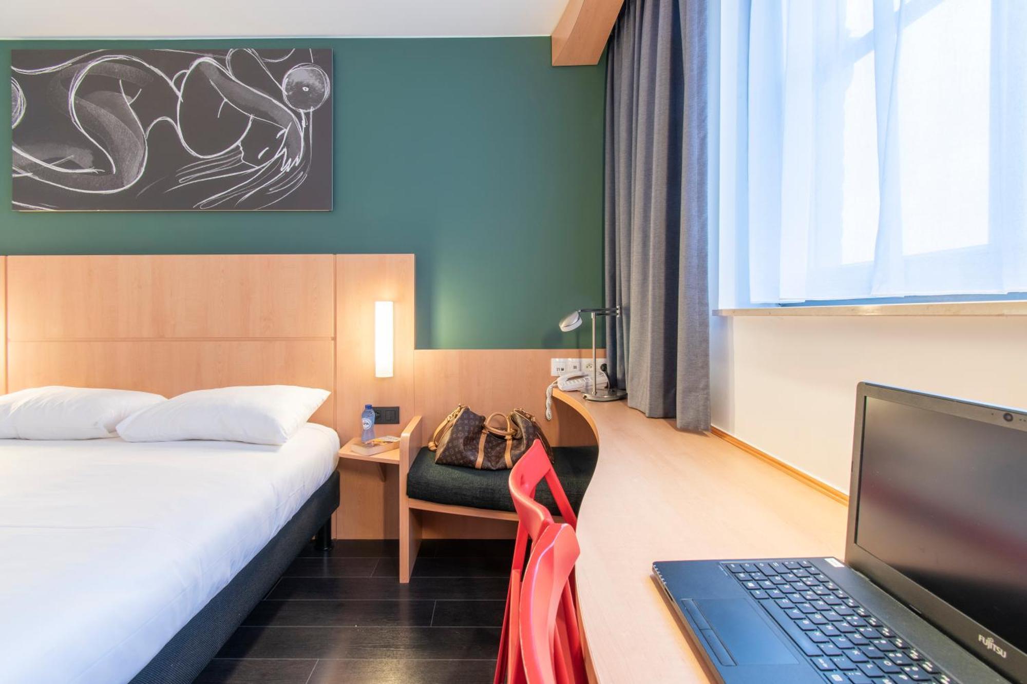 Ibis De Panne Exterior foto